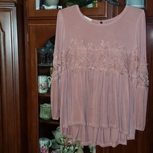 Hilow Lacey elegant summer rose color blouse